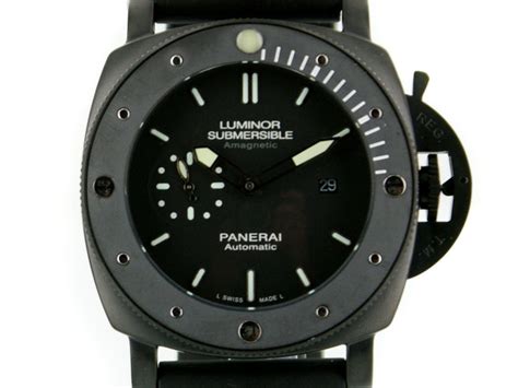 panerai luminor submersible amagnetic black steel
